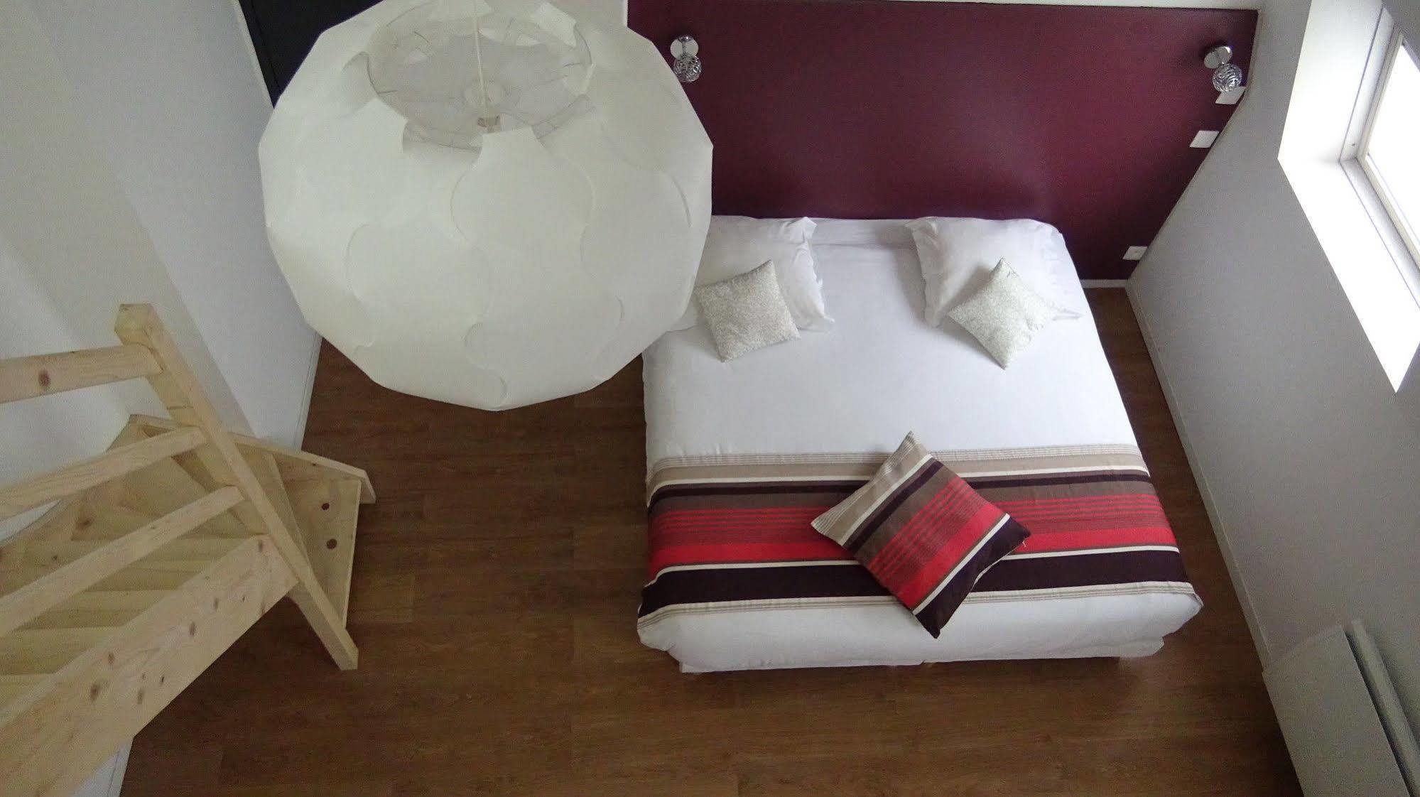 Nationale Appart Hotel Лил Екстериор снимка